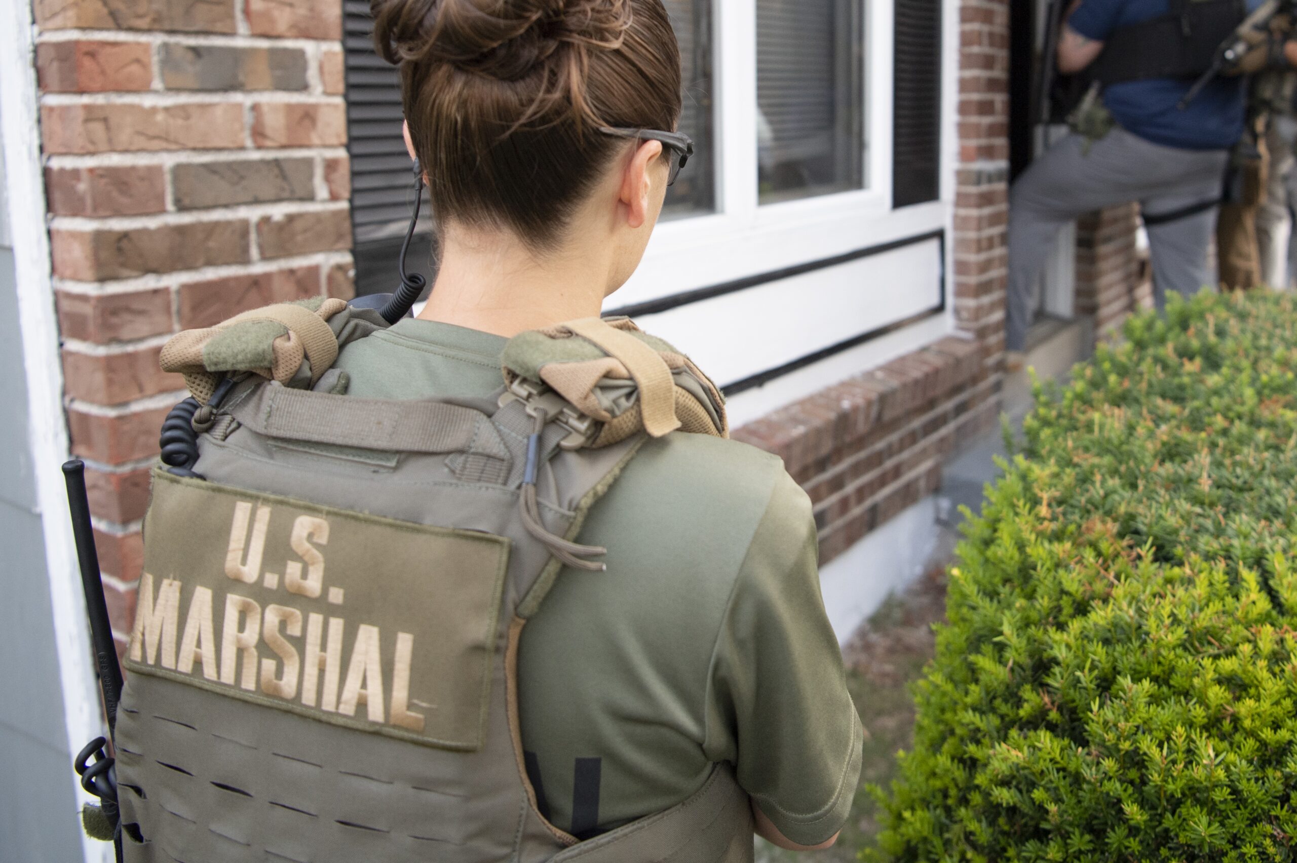 ST. LOUIS - Operation Triple Beam (OTB) netted 162 arrests, clearing 186 arrest warrants. The United States Marshals Service, in partnership with the United States Attorney’s Office, St. Louis County Police Department, North County Police Cooperative, and the St. Louis Metropolitan Police Department, conducted the four month Operation from June to September. The operation was a gang and violent crime reduction tool using targeted intelligence gathering, and fugitive investigation and apprehension. OTB St. Louis included the arrest of 69 gang members, 16 murder-related arrests, as well as the seizure of 40 firearms, 4.6 kilograms of narcotics, over $24,000 in United States Currency, and 3 seized vehicles. OTB provides communities with immediate relief from violent, gang-related crime; and targets fugitives who commit violent crime and those who provide them safe harbor. Since DOJ reinvigorated Project Safe Neighborhoods in 2017, US Marshals have launched 33 OTB collaborations of local, state, federal and tribal law enforcement agencies in some of the nation’s most violence-plagued communities, resulting in more than 6,000 arrests; 1,200 firearms confiscations; and the seizure of $1.8 million US currency.